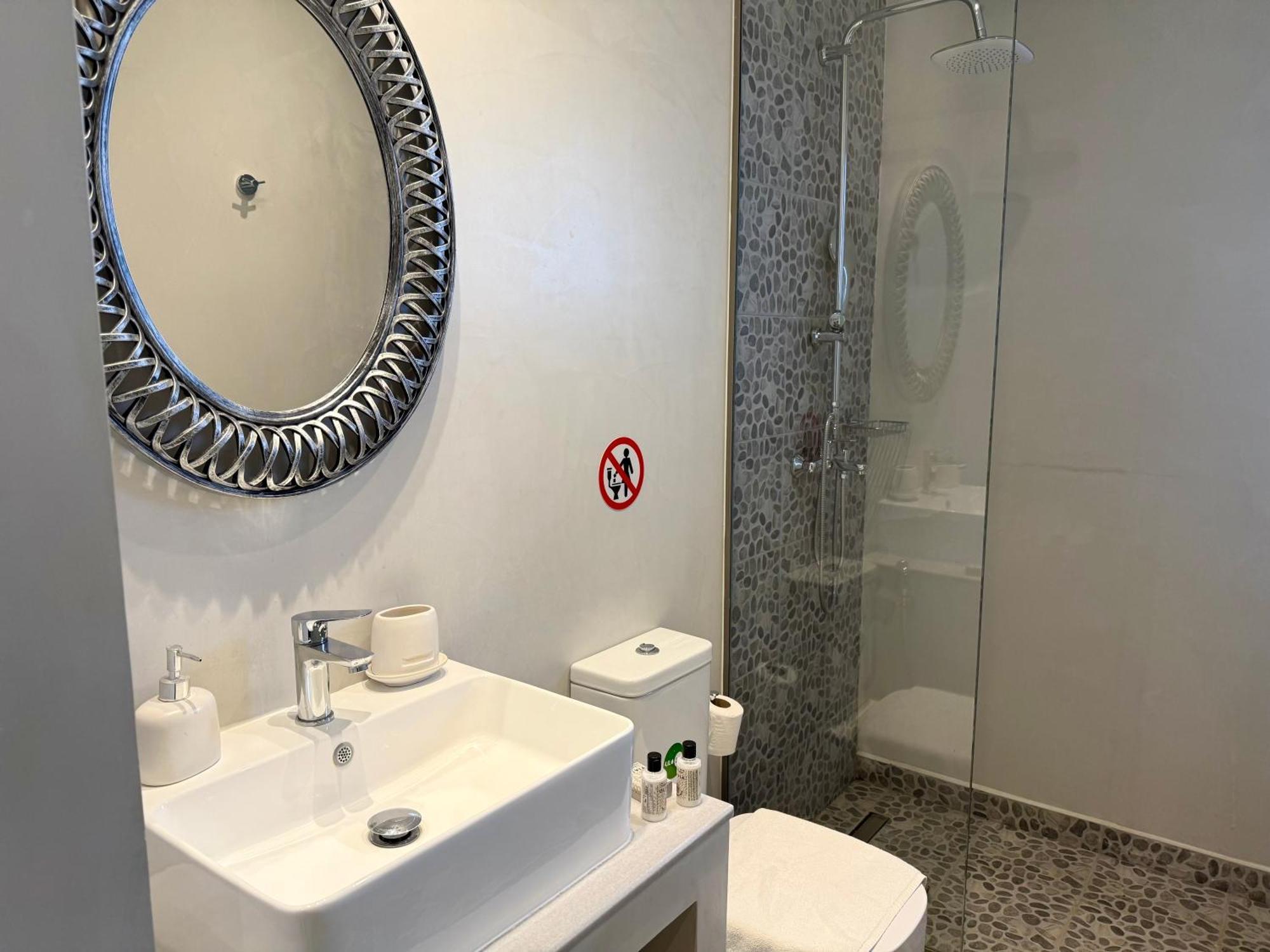 Kipos Suites & Apartments (Adults Only) Gennadi Quarto foto
